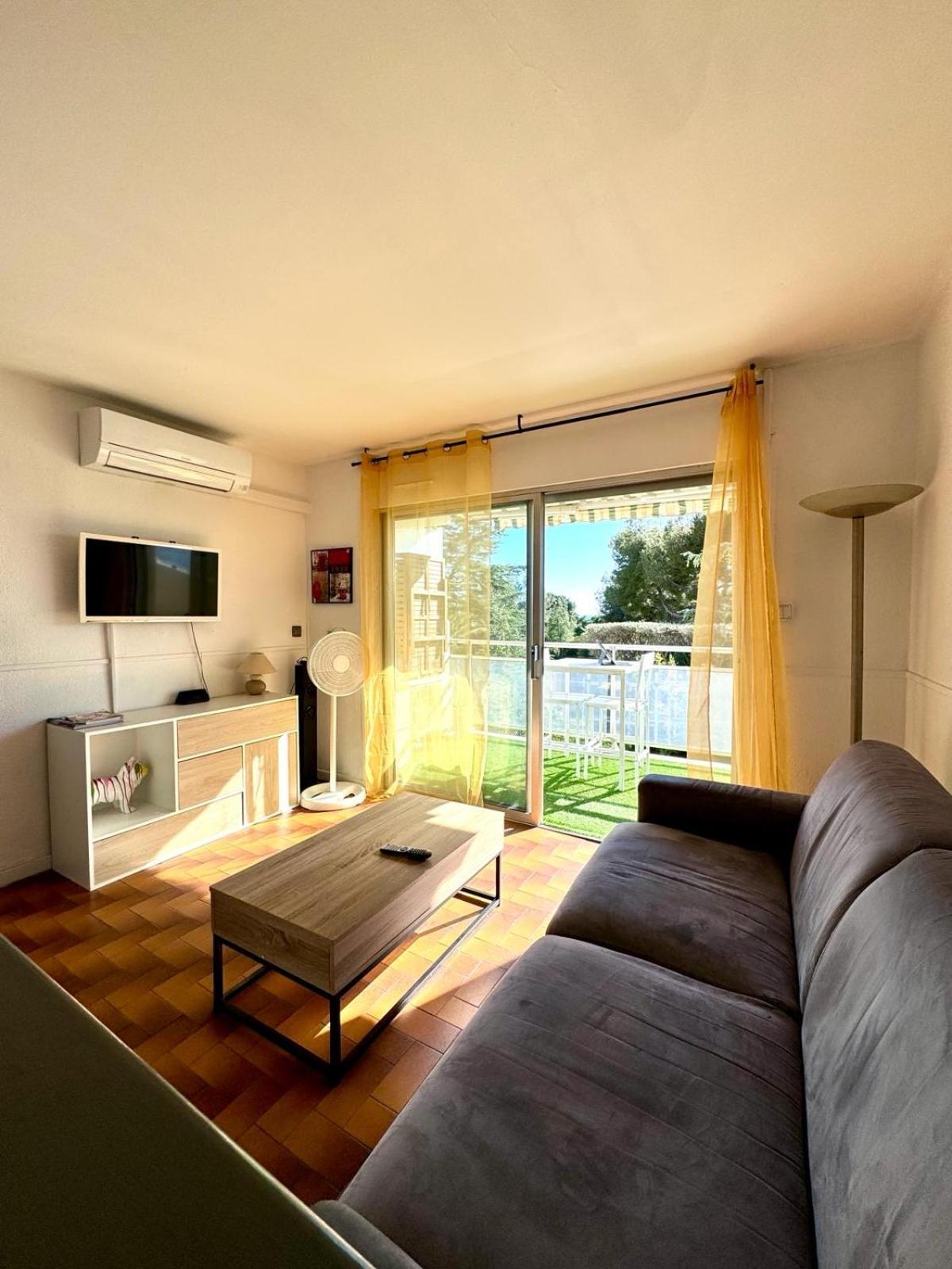 Beau Studio Climatise Face A La Mer La Ciotat Exterior foto